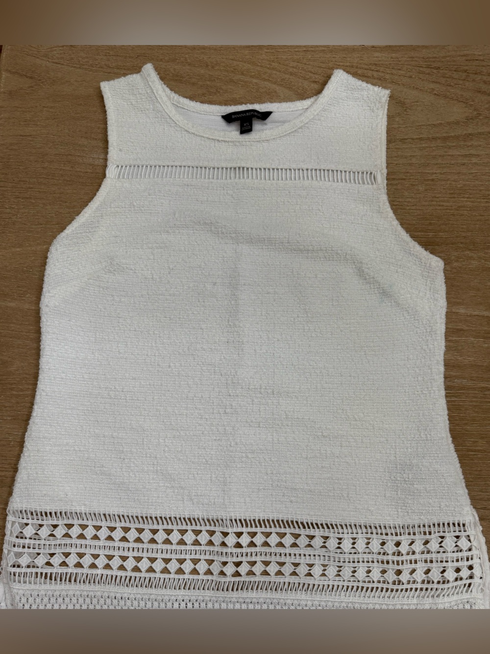 Banana Republic White Sleeveless Boucle Knit Lace Trim Fringe Tank Top Size XS
